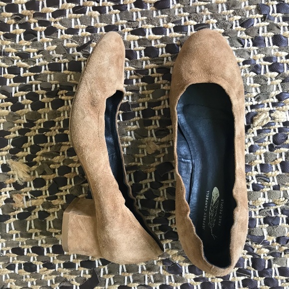 JEFFREY CAMPBELL • BITSIE BLOCK HEEL • SIZE 8 - Picture 4 of 7